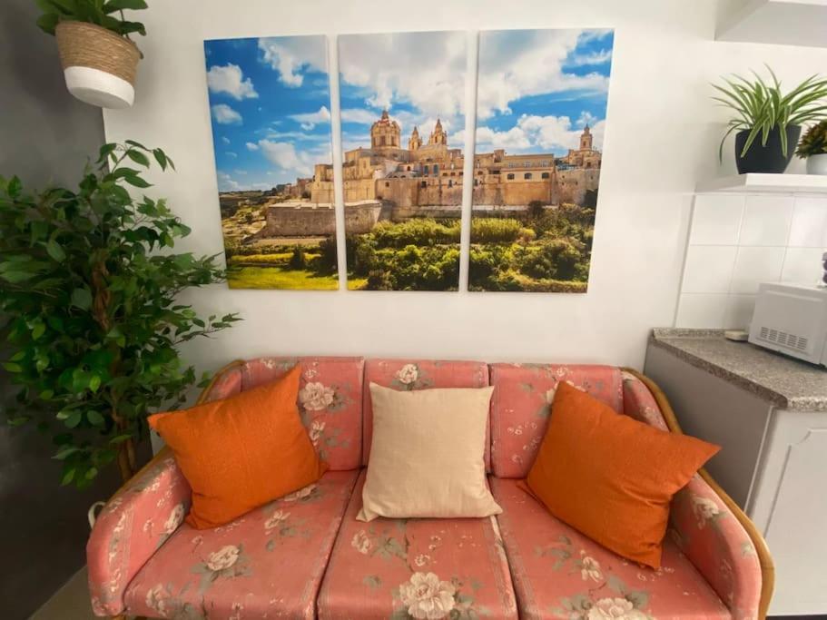 St Paul'S Bay Central Apartment In Qawra San Pawl il-Baħar Extérieur photo